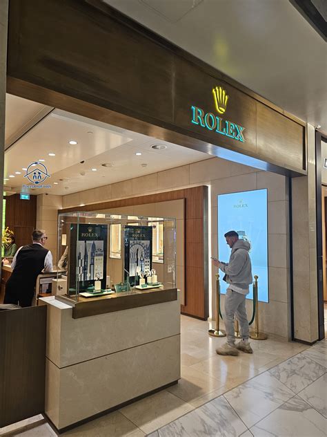 rolex amsterdam airport|diamond ring prices in Amsterdam.